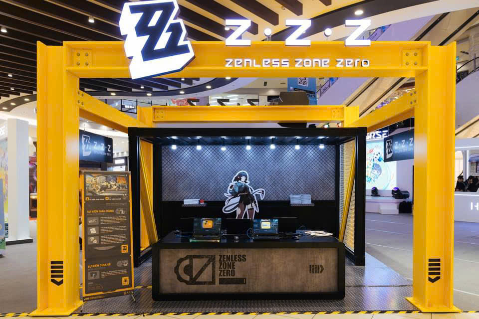 BOOTH Z.Z.Z